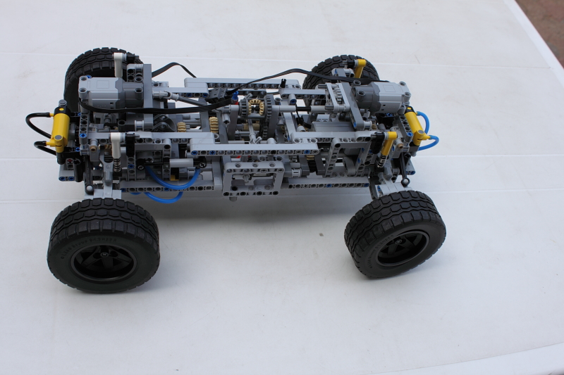 prototype_jeep_hurricane002.jpg