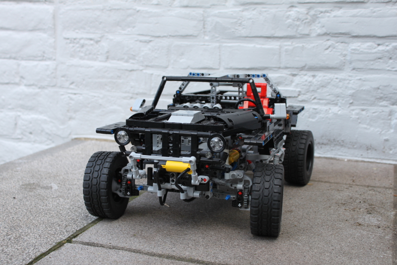 a_jeep_hurricane_lego_technic0020.jpg