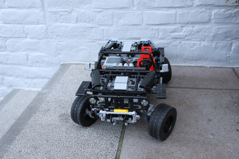 jeep_hurricane_lego_technic003.jpg