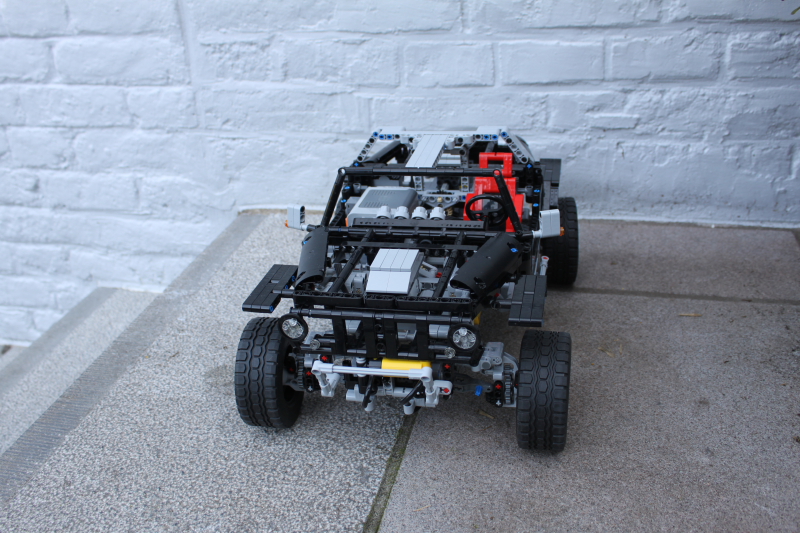 jeep_hurricane_lego_technic004.jpg