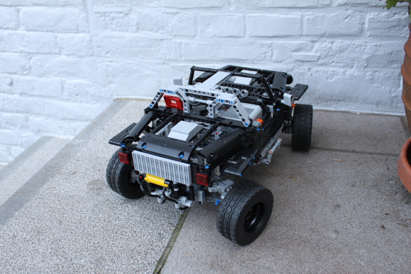 jeep_hurricane_lego_technic009.jpg