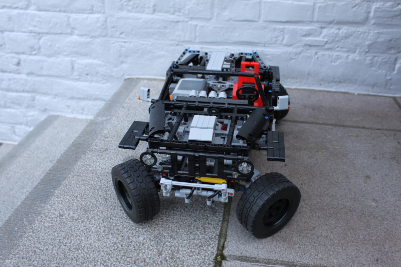 jeep_hurricane_lego_technic023.jpg