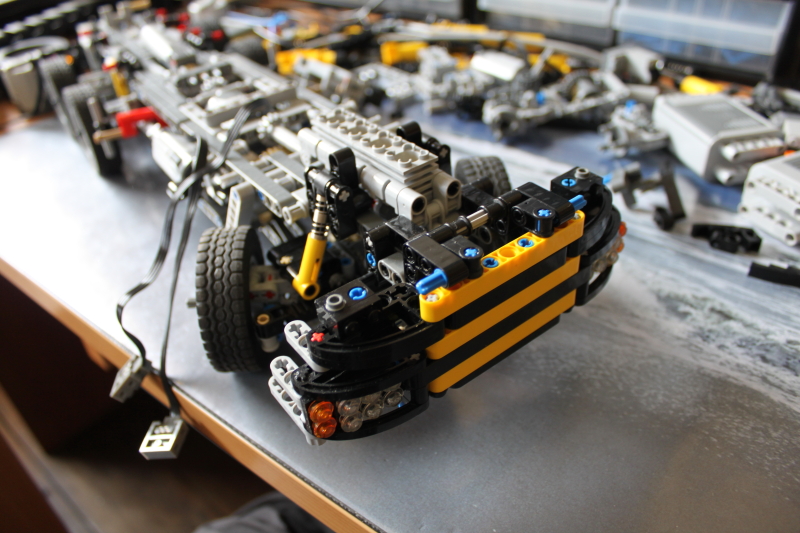 scania_skip_truck_disassembly013.jpg