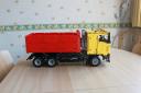 skip_truck034.jpg