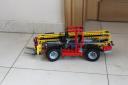one-set-moc-8258-telehandler018.jpg