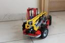 one-set-moc-8258-telehandler022.jpg