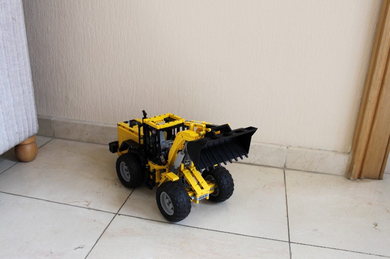 wheel_loader0004.jpg