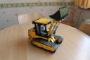 track_loader051.jpg