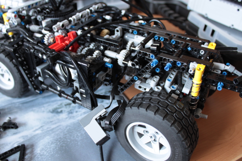 unimog_inside021.jpg