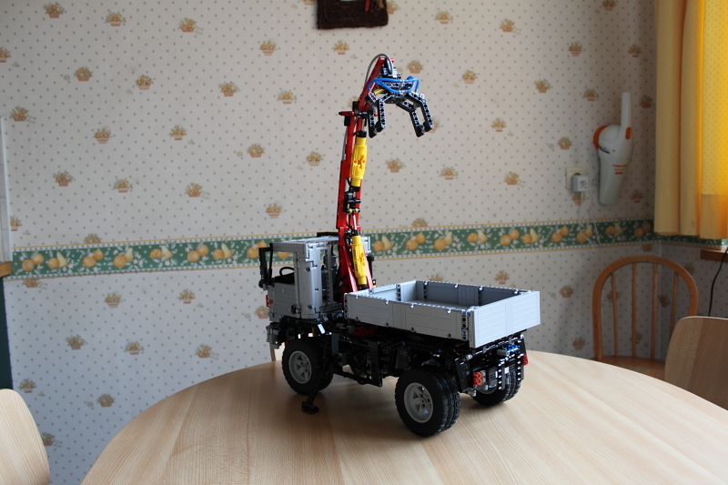 unimog_u20014.jpg