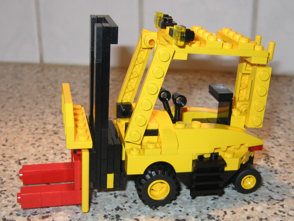 forklift0_1.jpg