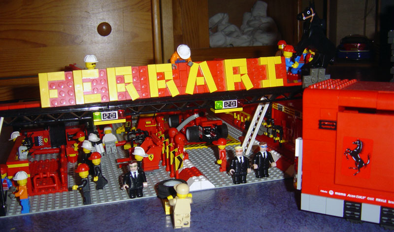 ferrari_03.jpg