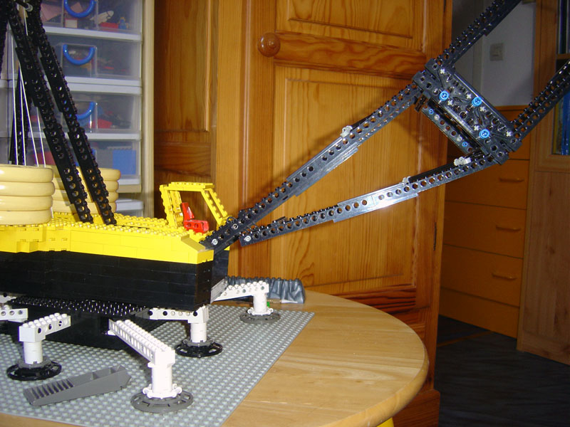 grue_montage_15.jpg