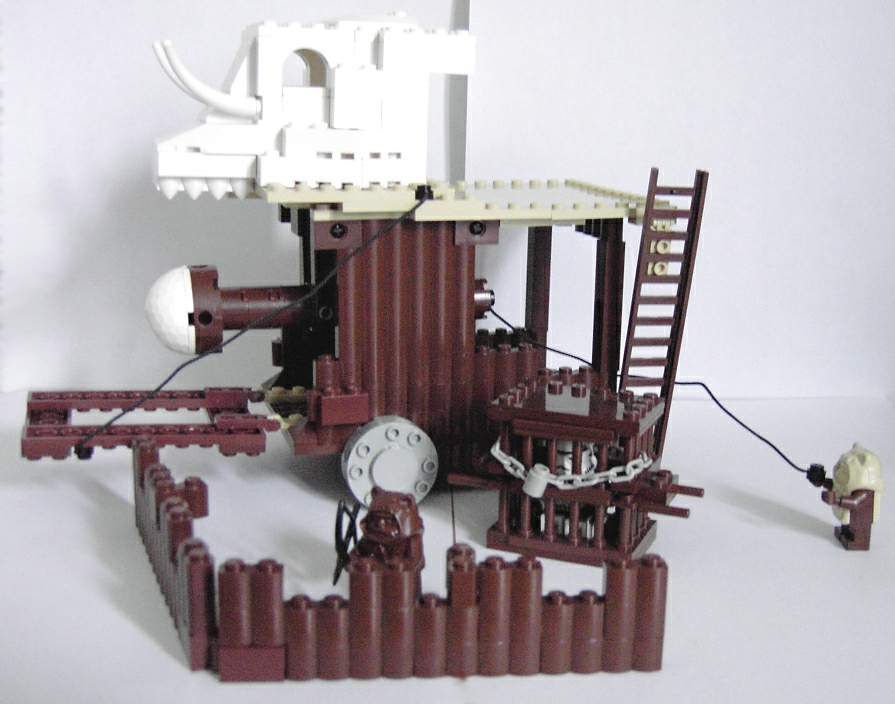 004-ewok-battle-wagon.jpg