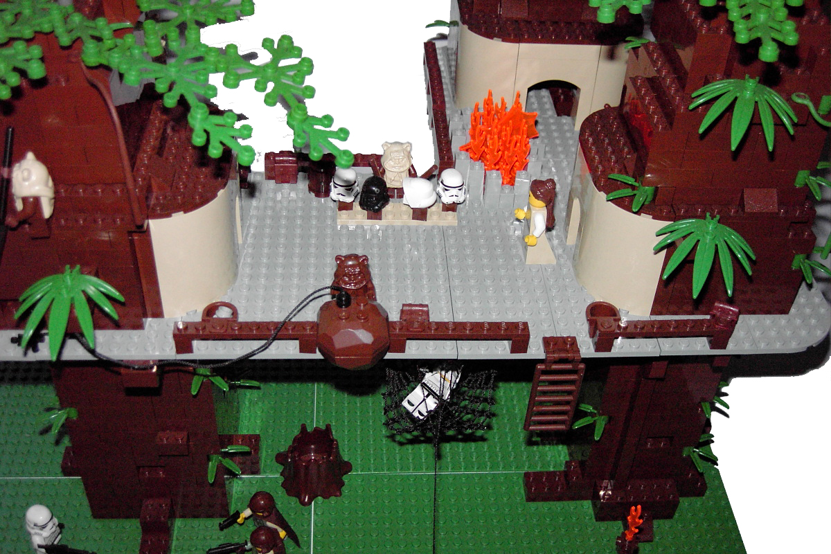 005-ewok-village.jpg