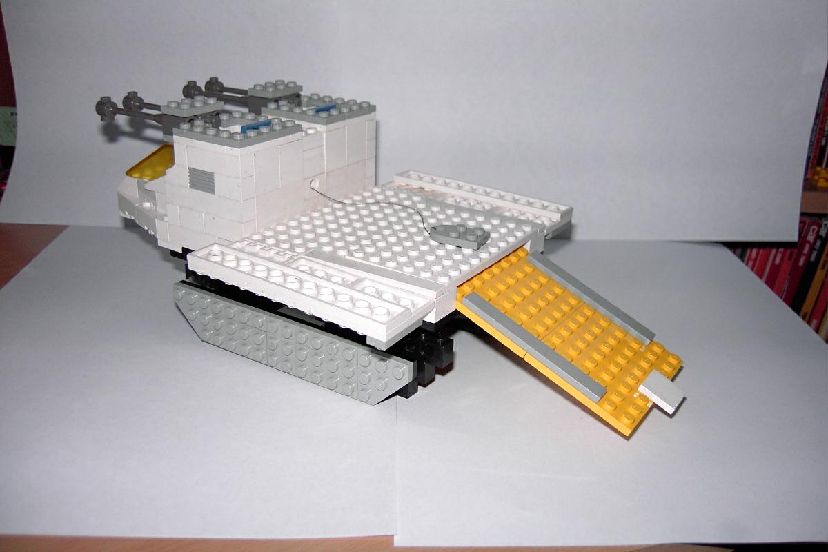 hoth-snow-vehicle-5.jpg