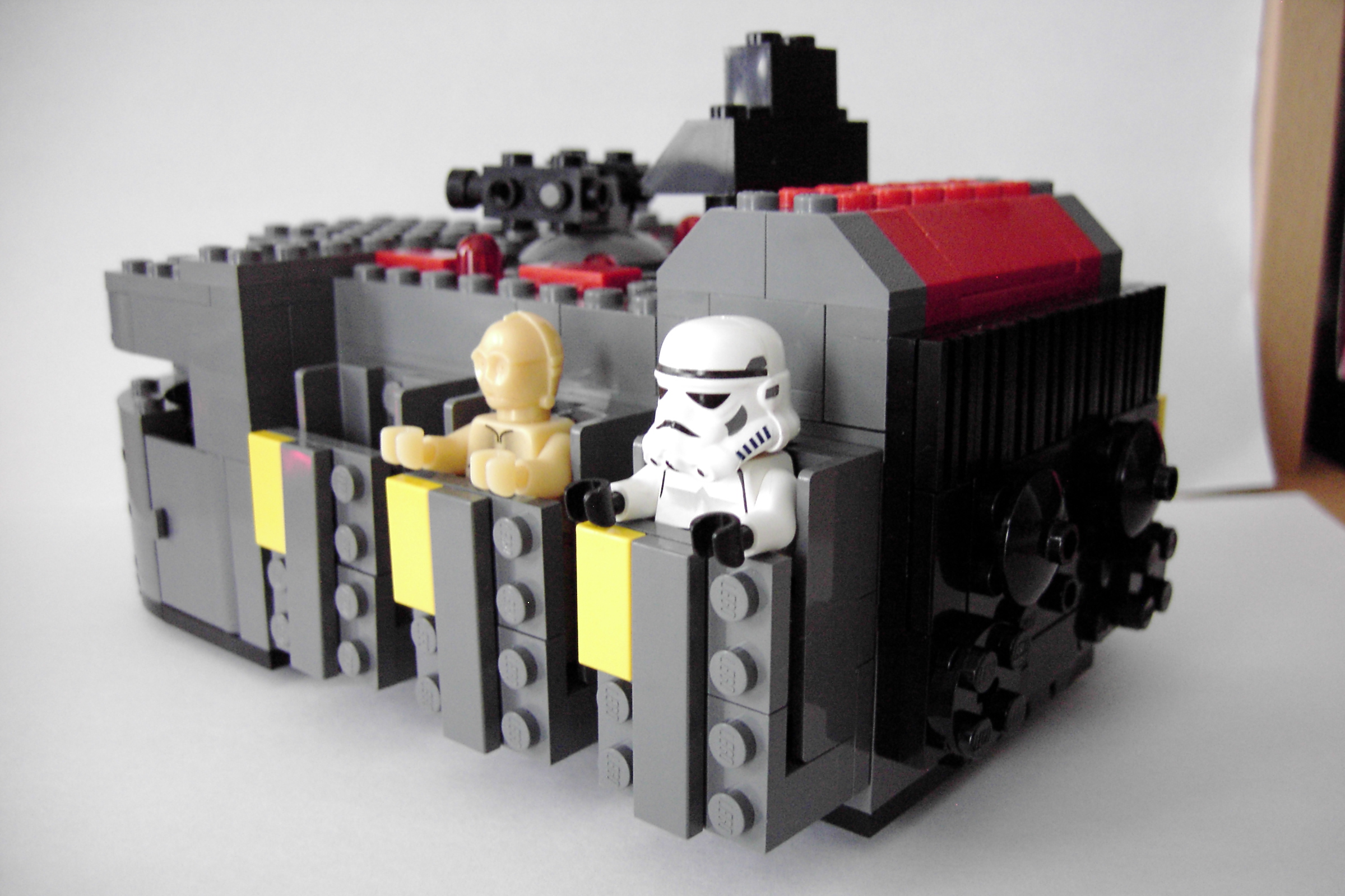 lego_hjr_itt_005.jpg