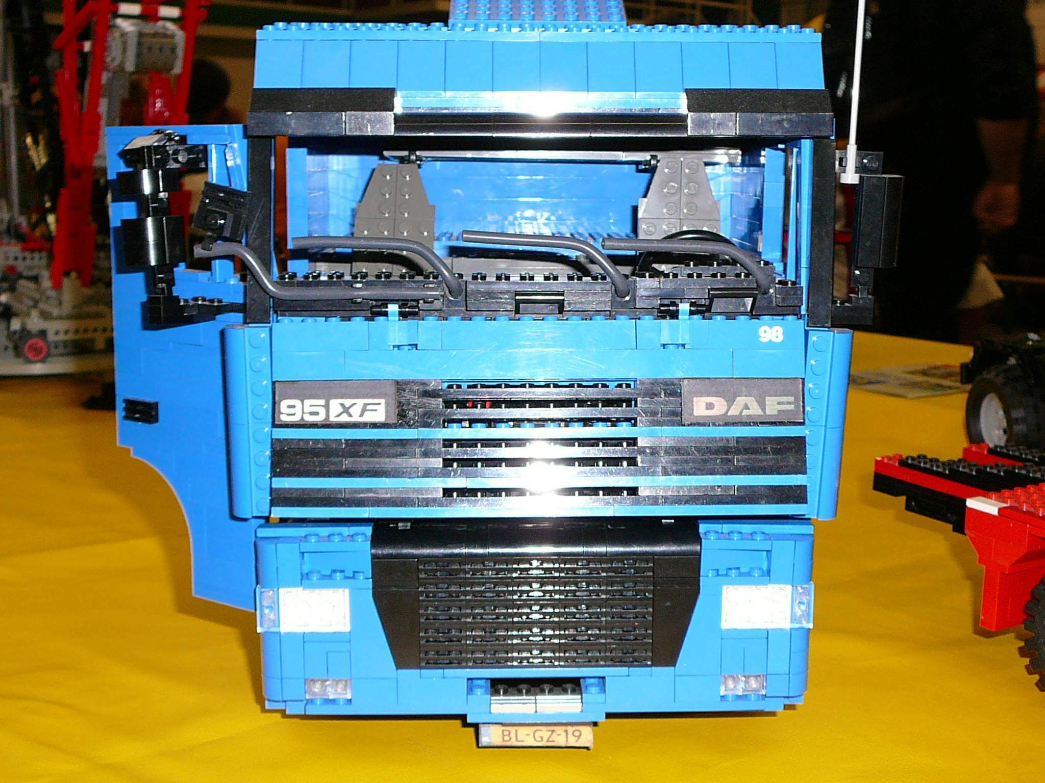blue-daf-p1010546.jpg