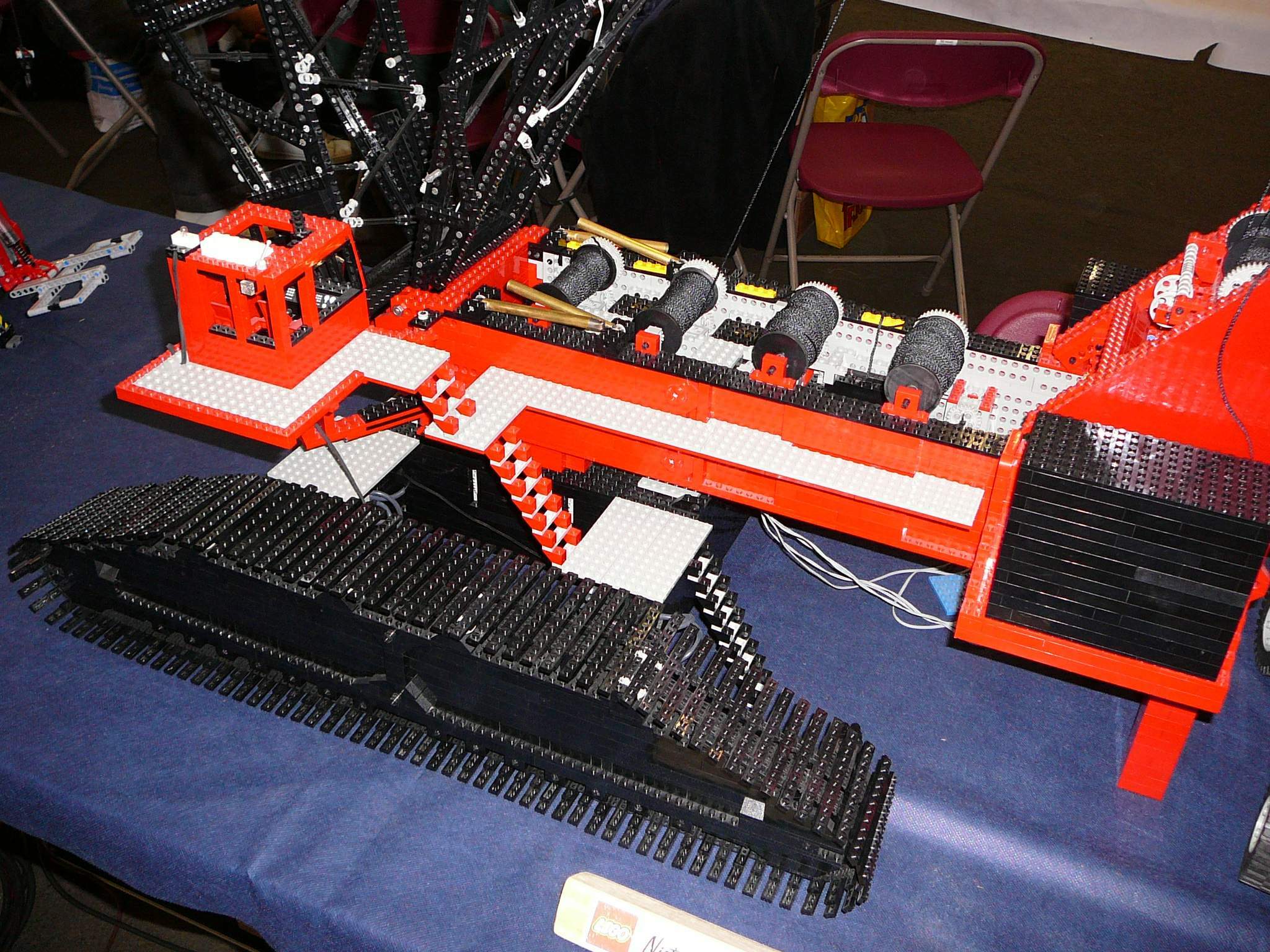 mega-crane-p1010566.jpg