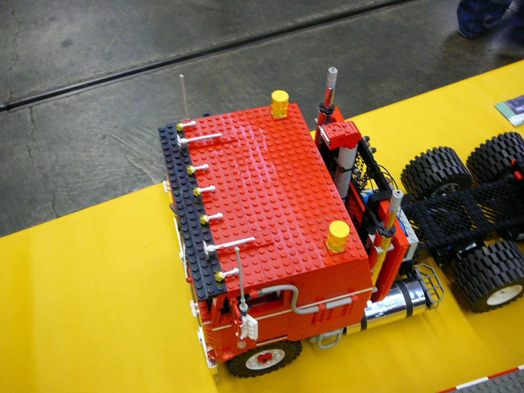 red-mack-p1010526.jpg