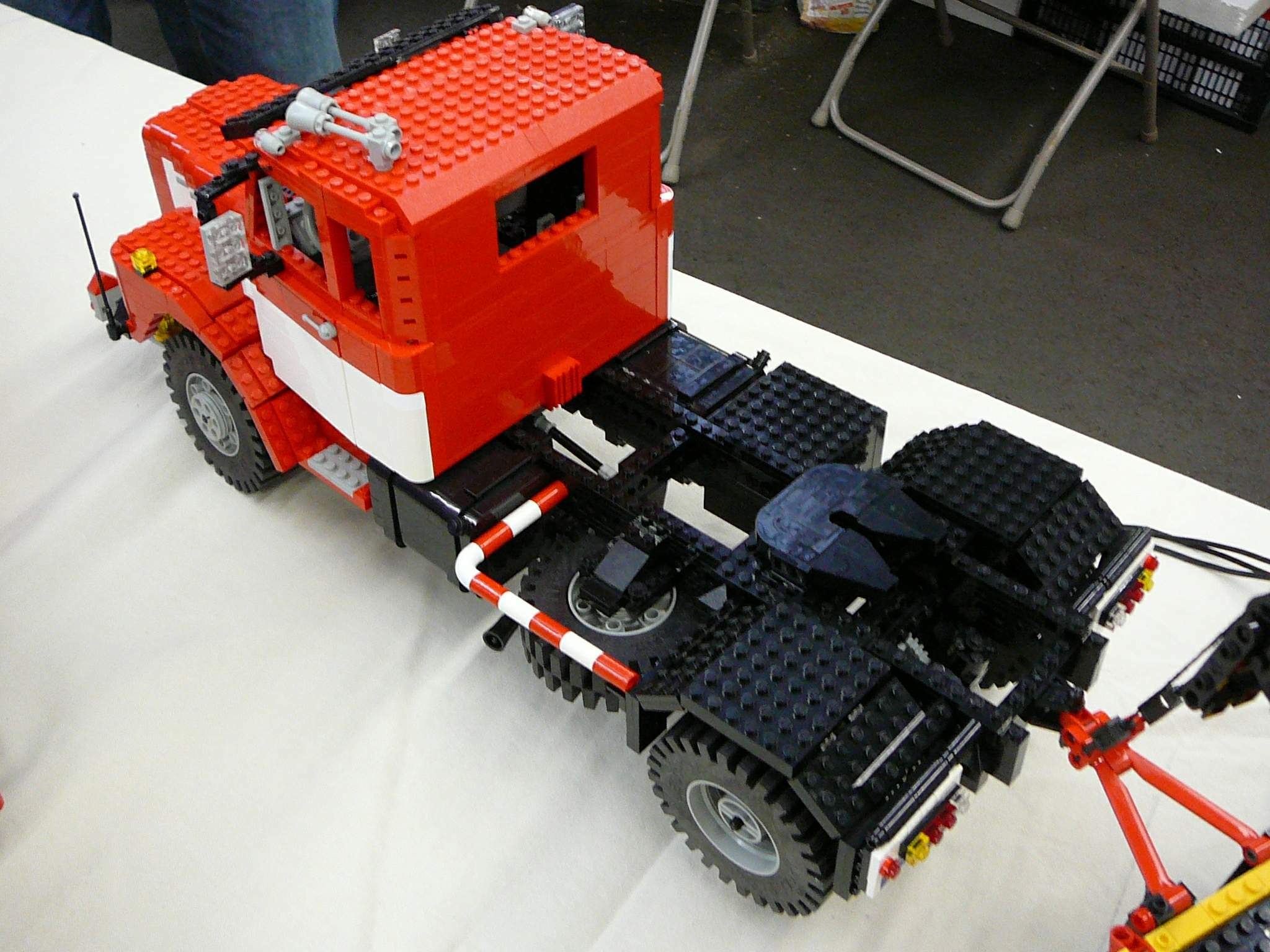 red-truck-p1010485.jpg
