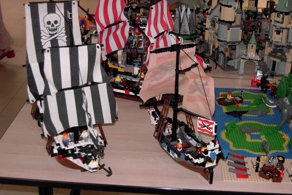 pirates-2.jpg