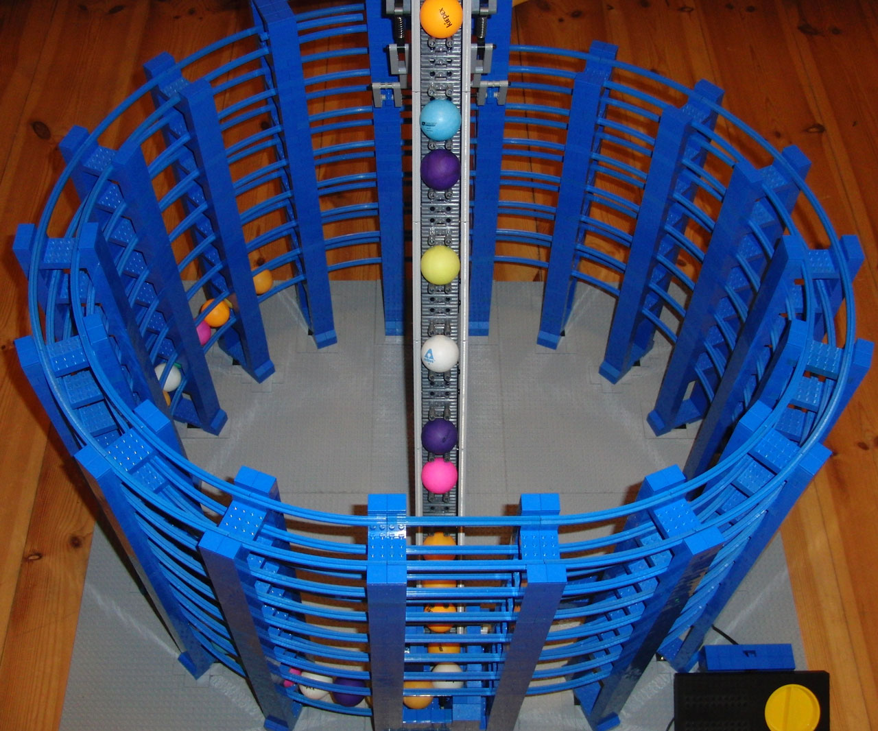 lego-tischtennisball-kugel-bahn-06.jpg