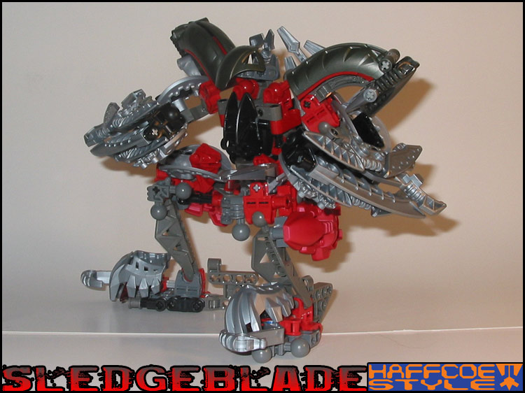sledgeblade-crouch02.jpg