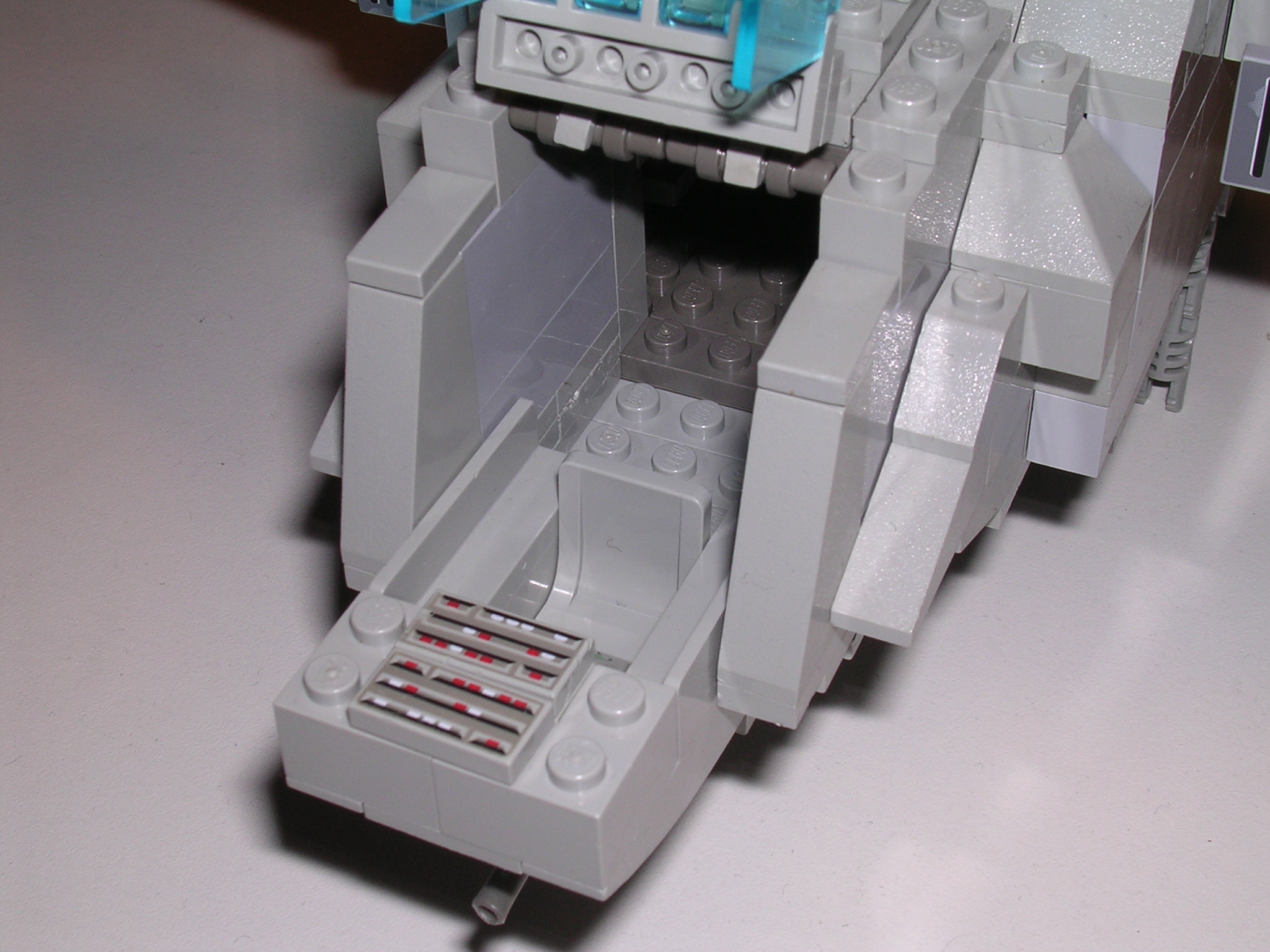 2pelican_interior.jpg