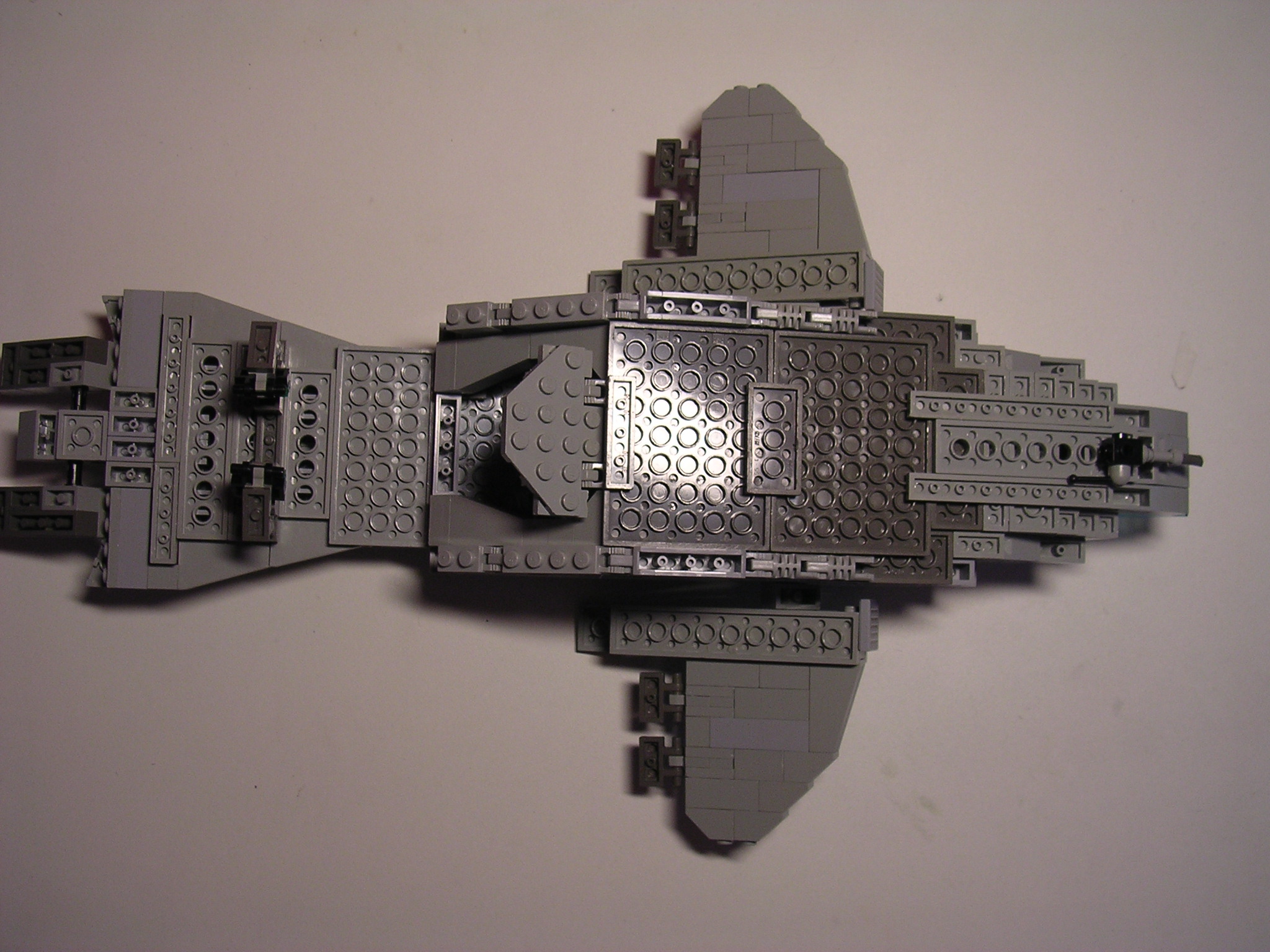 a_pelican_under.jpg