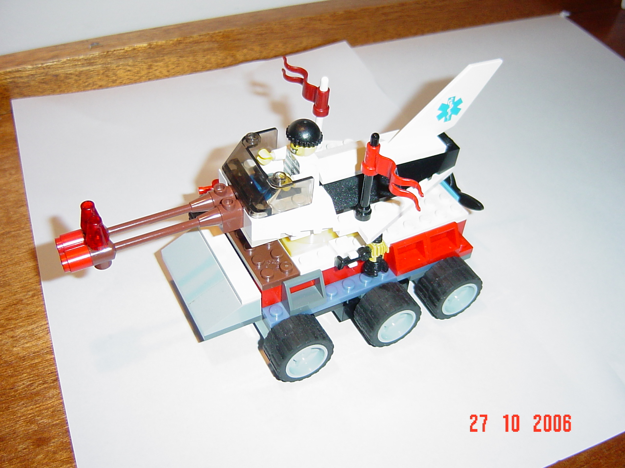 061028_lego_004.jpg