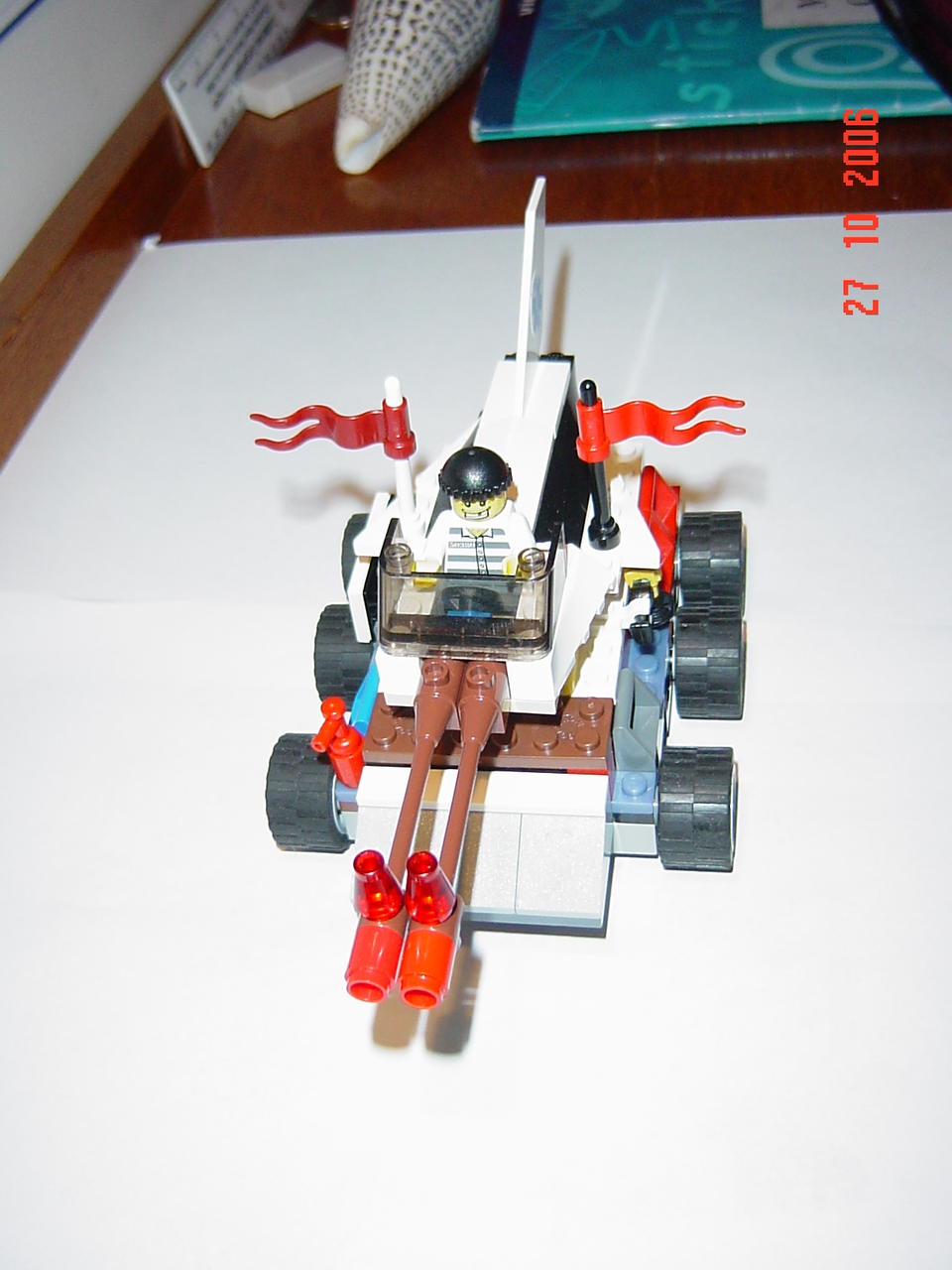 061028_lego_005.jpg