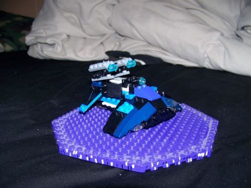 1227227826m_splash.jpg