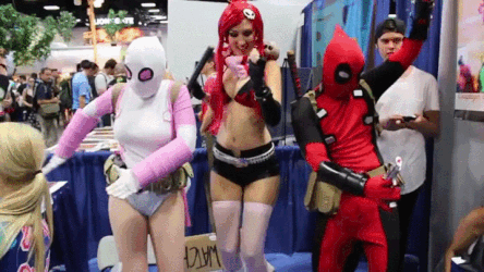 gwenpool_gif_2.gif