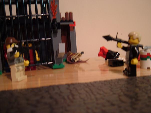 2007_0729legobondpart10008.jpg
