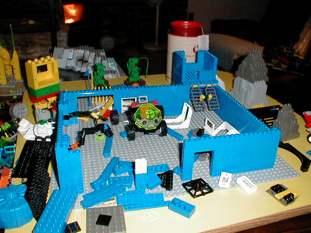 basebuilding02.jpg