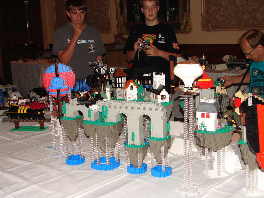 brickfest2k6-034.jpg