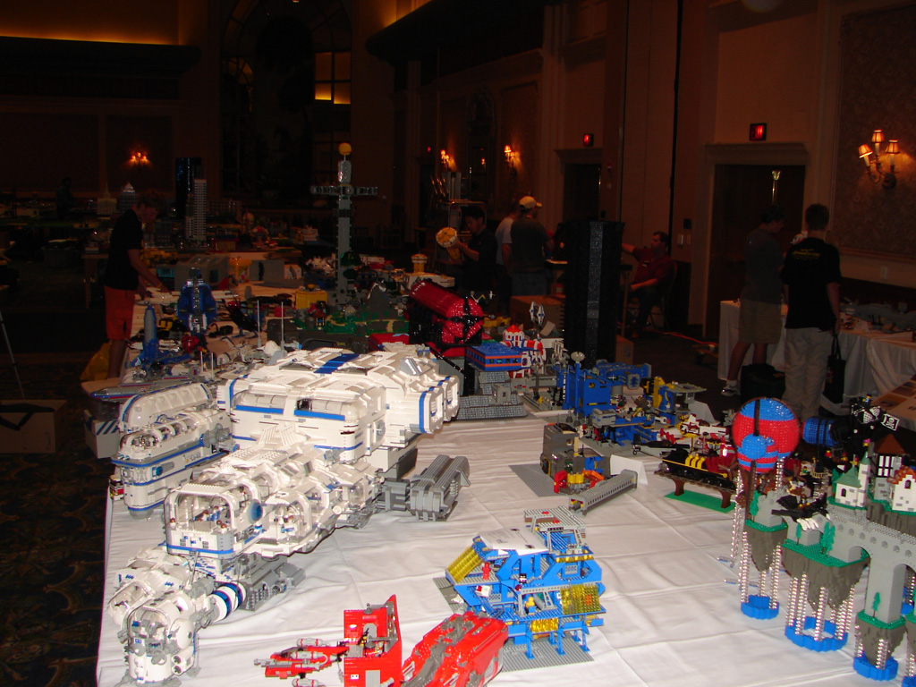 brickfest2k6-038.jpg