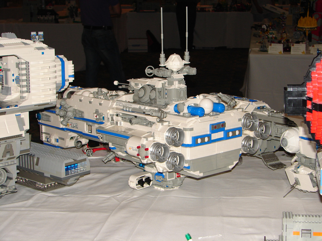 brickfest2k6-121.jpg