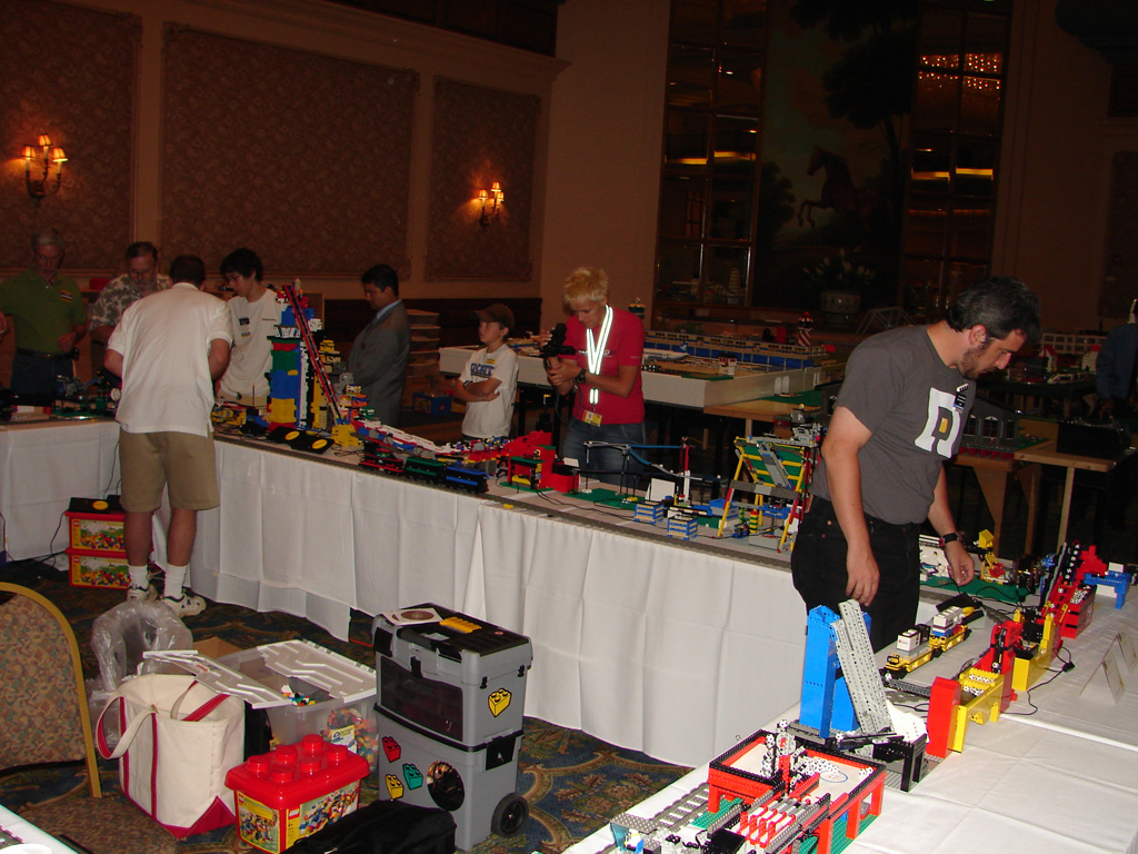 brickfest2k6-140.jpg
