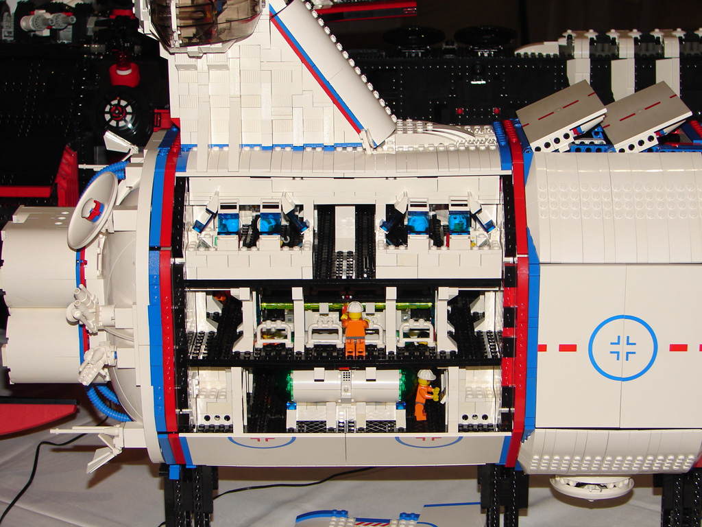 brickfest2k6-254.jpg