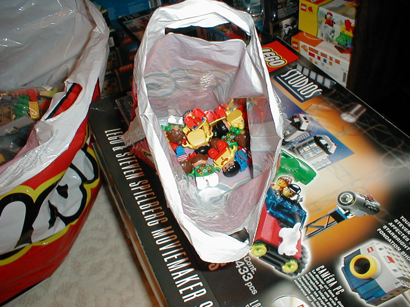 duplo_people_free.jpg