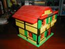 tl2_yellowhouse_2.jpg