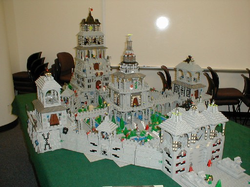 castleroom01.jpg