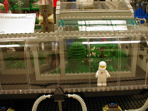 spaceroom08.jpg