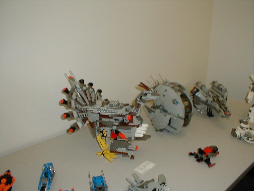 spaceroom12.jpg