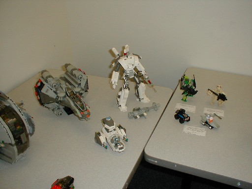 spaceroom13.jpg