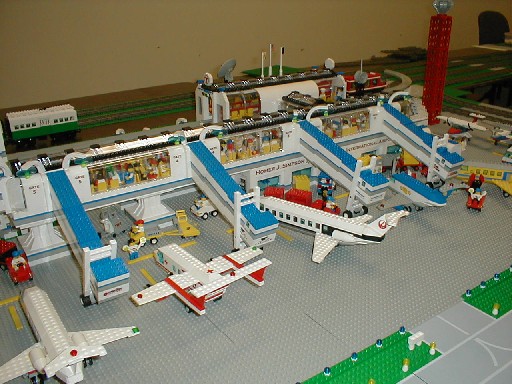 traintown06.jpg