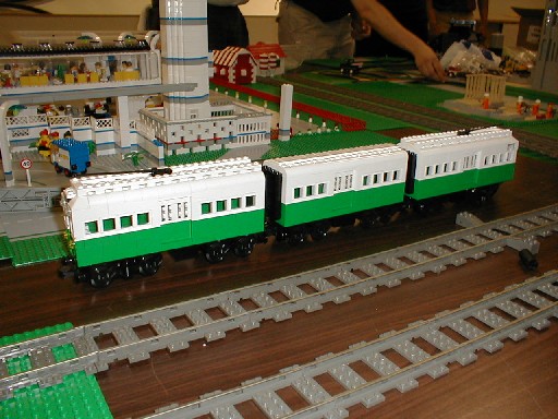 traintown09.jpg