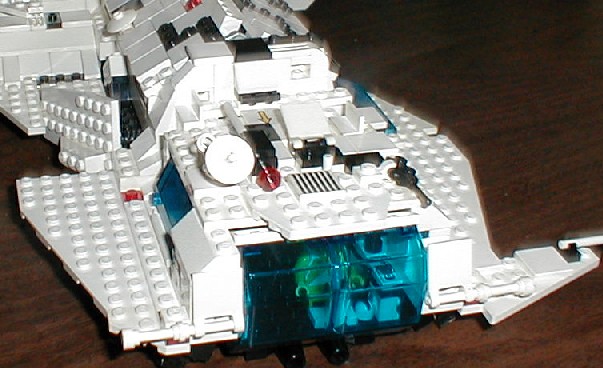 exterior02.jpg